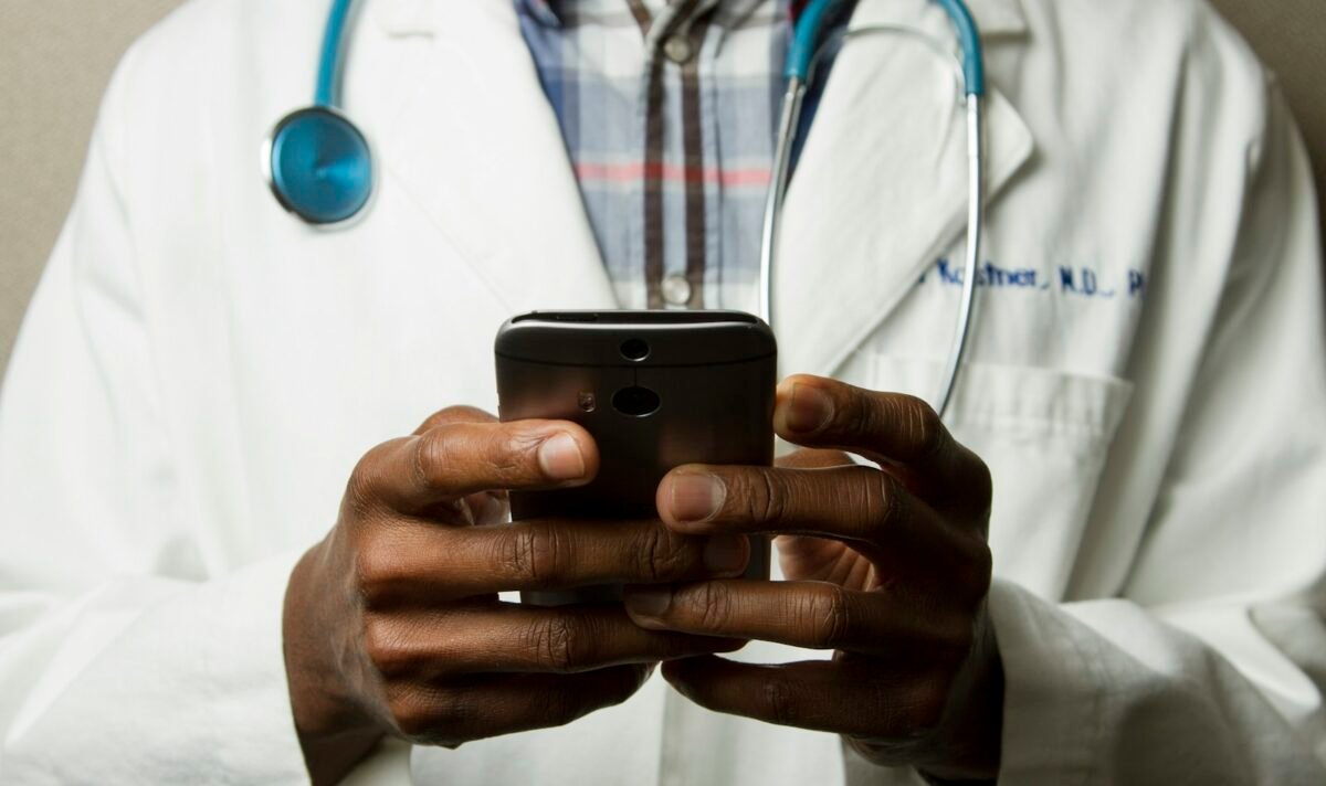 A carreira médica internacional começa antes do embarque